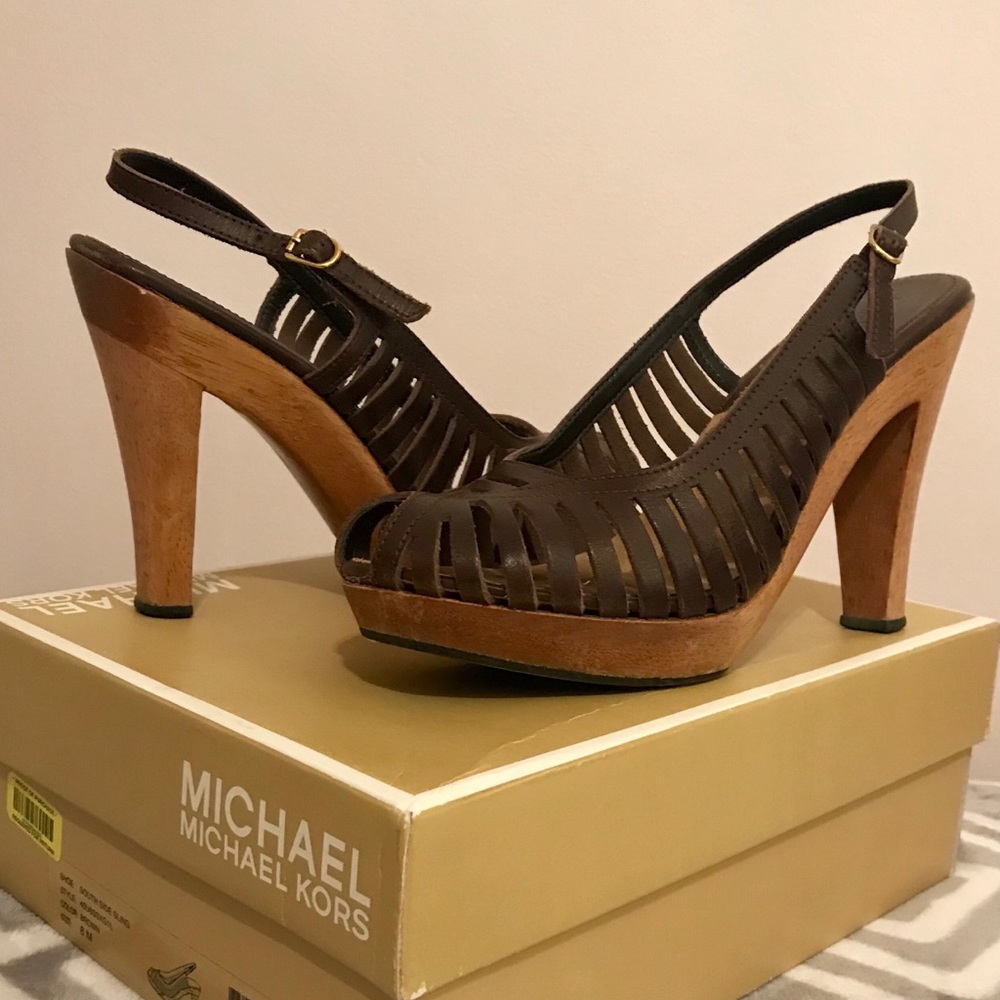 Michael Kors South Side Sling